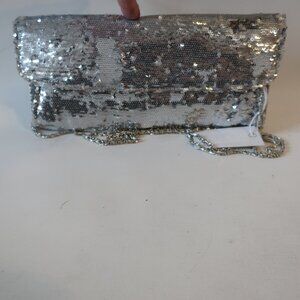 NWD Womens Jacky & Celine Silver Sequin Chain Strap Clutch Evening Handbag
